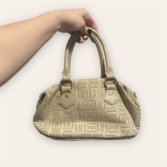 SOLD - Picture 2 of 4